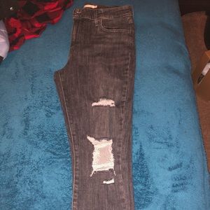 Women’s Levi jeans